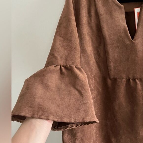 Jude Connally Kerry faux suede v neck mini dress size Medium NWT - Picture 4 of 4